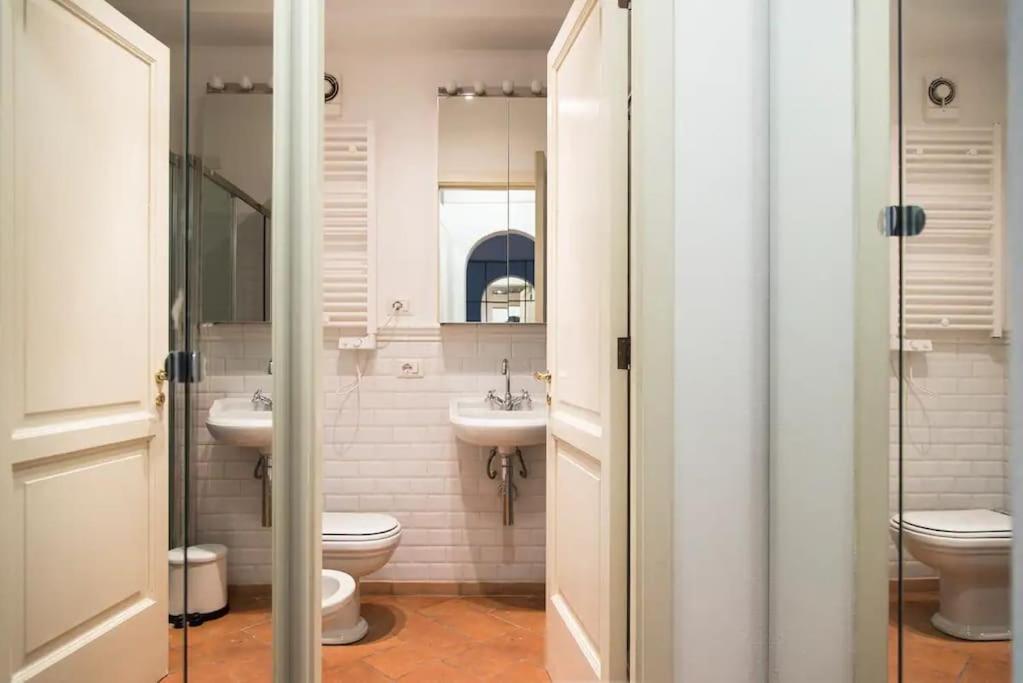 Hidden Retreat - Duomo Apartment Milan Exterior photo